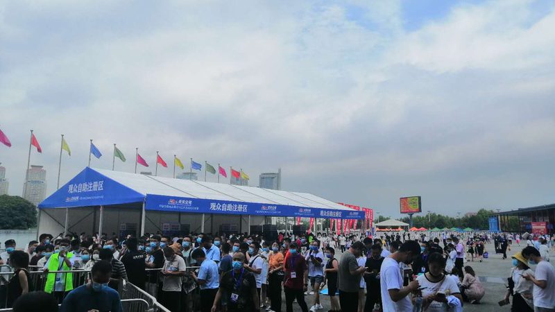 铝合金桁架跨度参数解析：展台搭建的关键考量